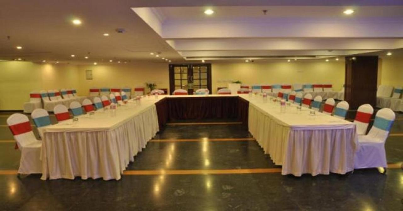 Le Lac Sarovar Portico- Ranchi Bagian luar foto