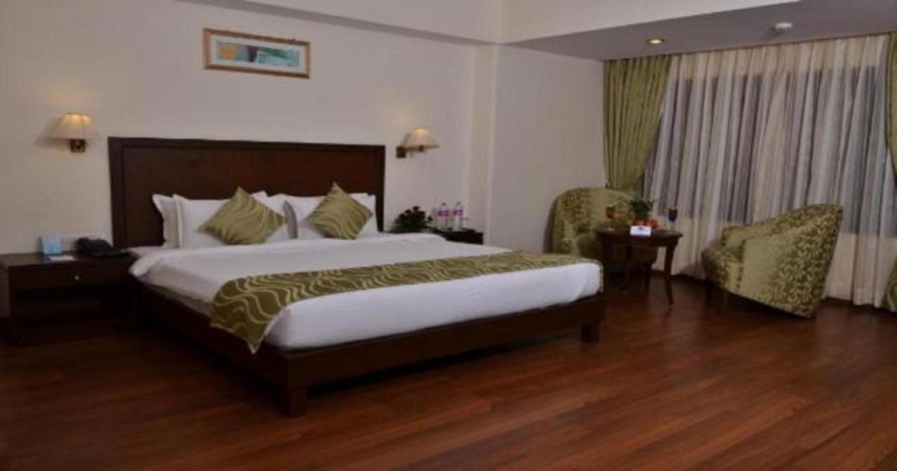 Le Lac Sarovar Portico- Ranchi Bagian luar foto