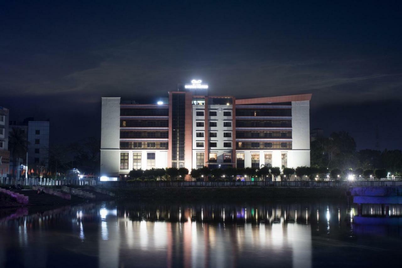 Le Lac Sarovar Portico- Ranchi Bagian luar foto